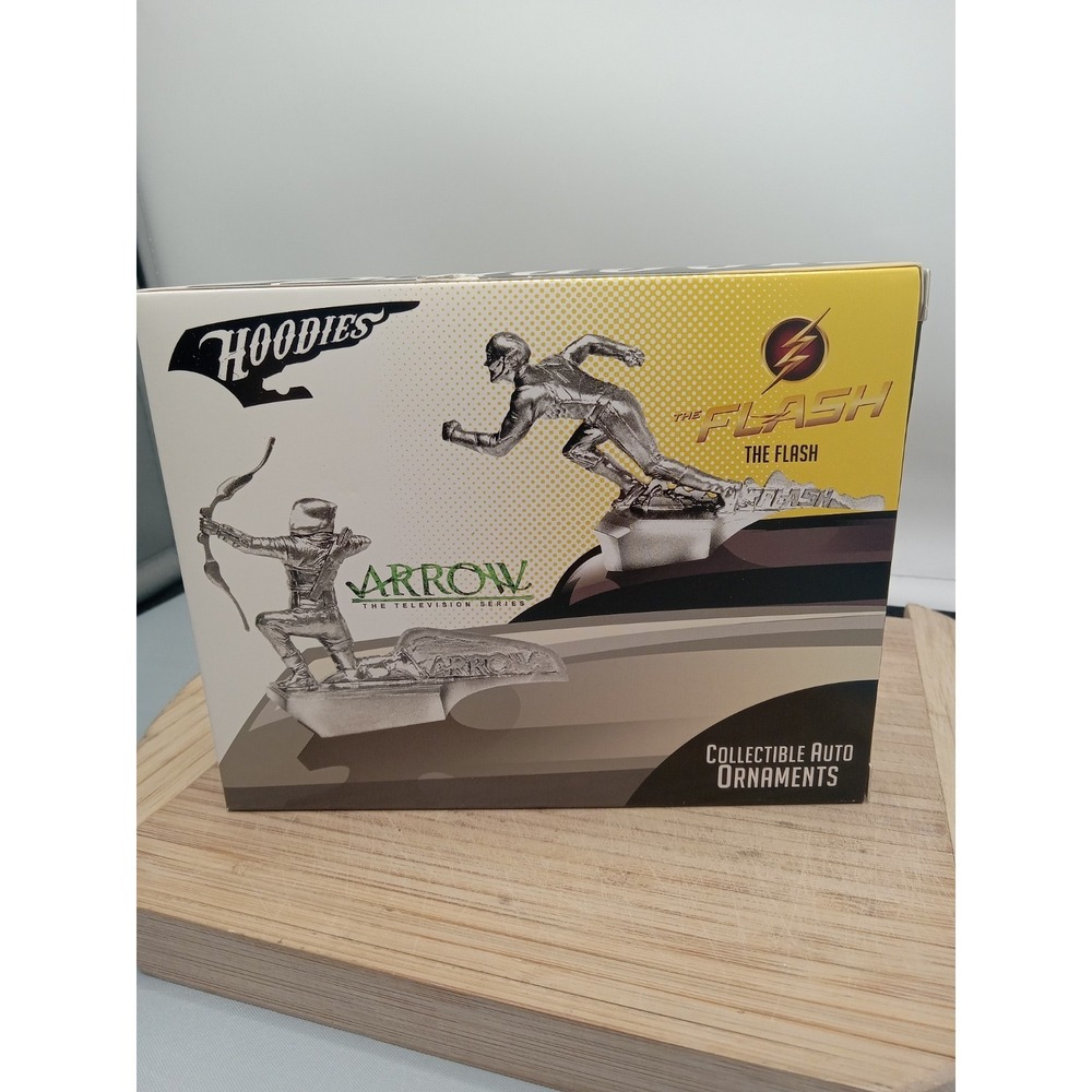 THE FLASH Hoodies Collectible Magnetic Auto Hood Ornament - LootCrate Exclusive